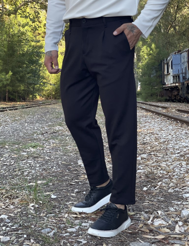 Ανδρικό υφασμάτινο μαύρο παντελόνι με λάστιχο και κουμπί FCL24095Μ φωτογραφία